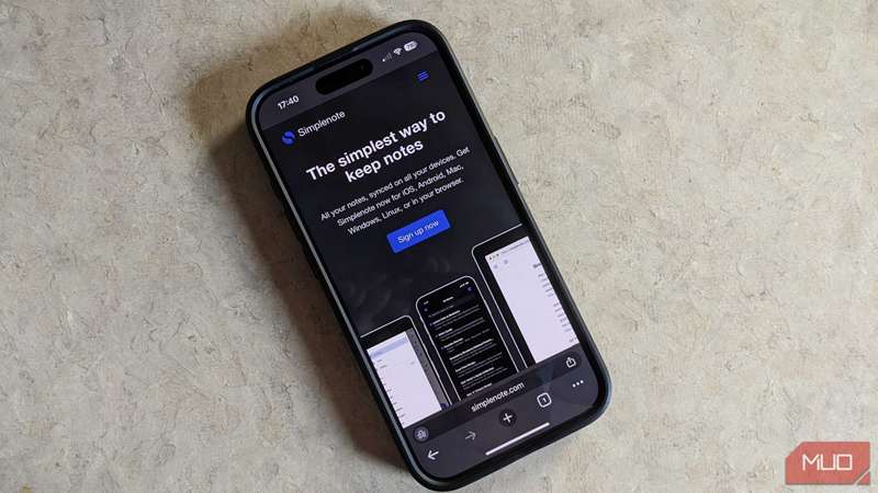 وب‌سایت Simplenote روی آیفون
