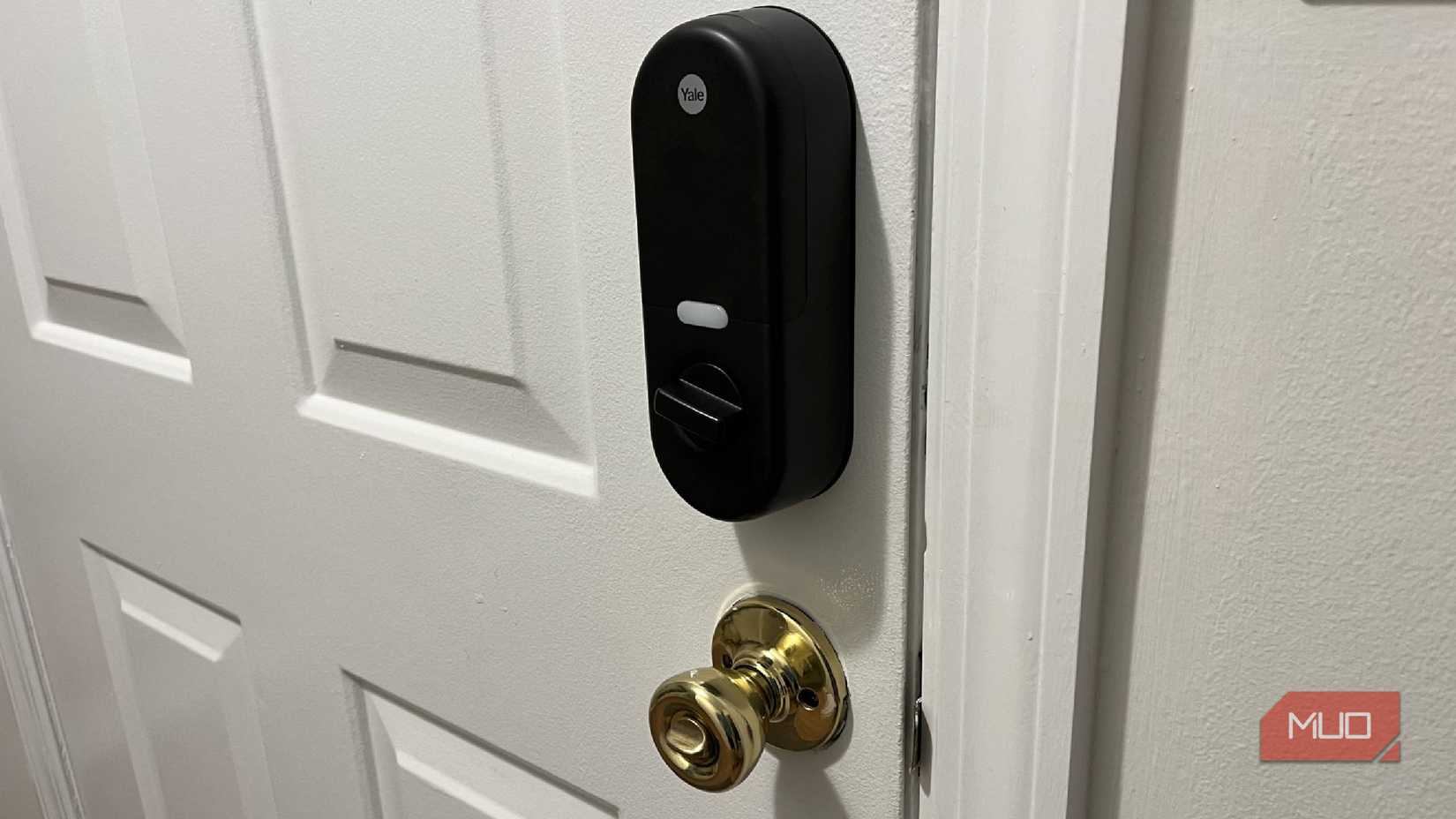 قفل هوشمند ییل در ورودی