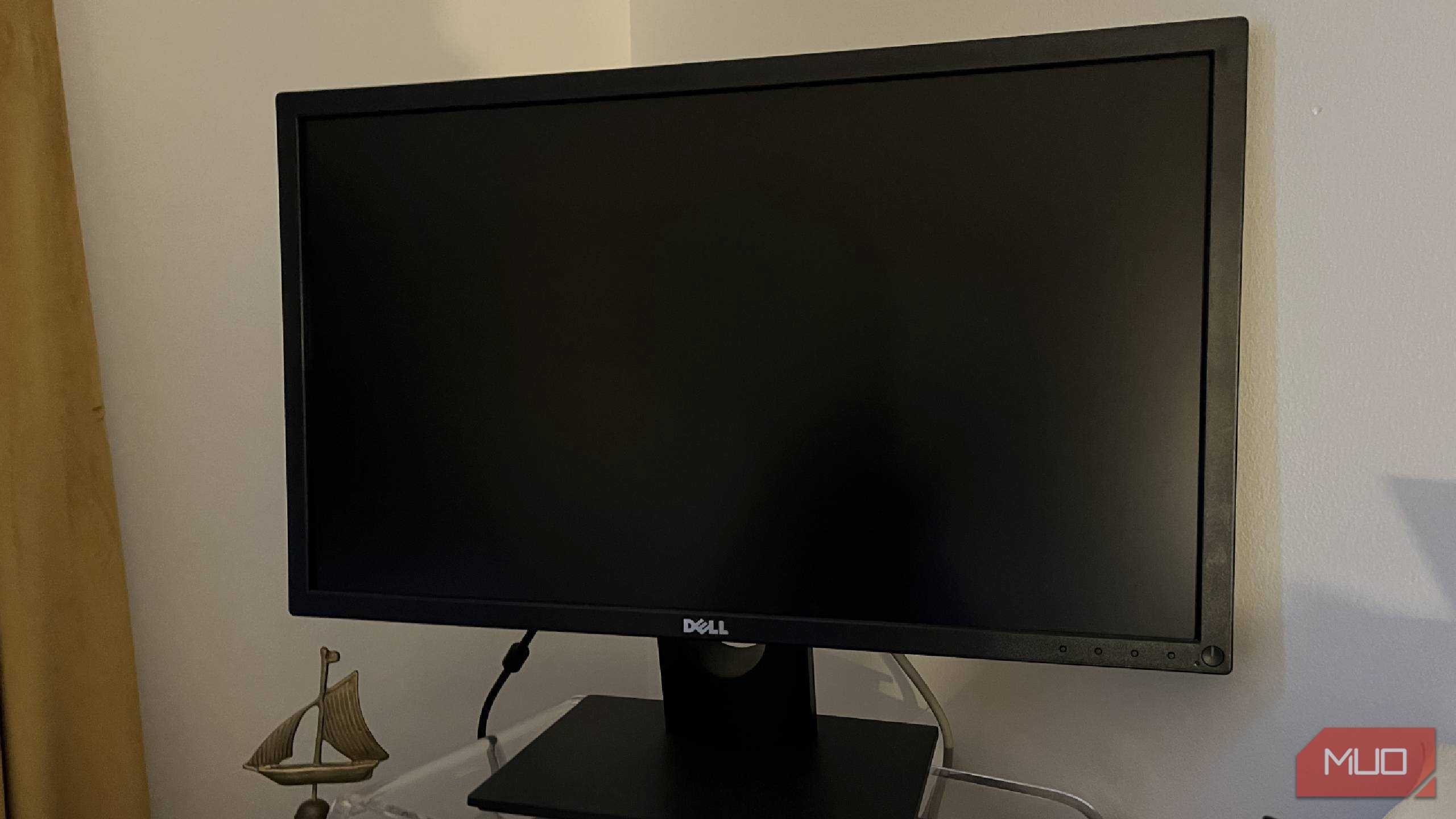 مانیتور Dell خارجی