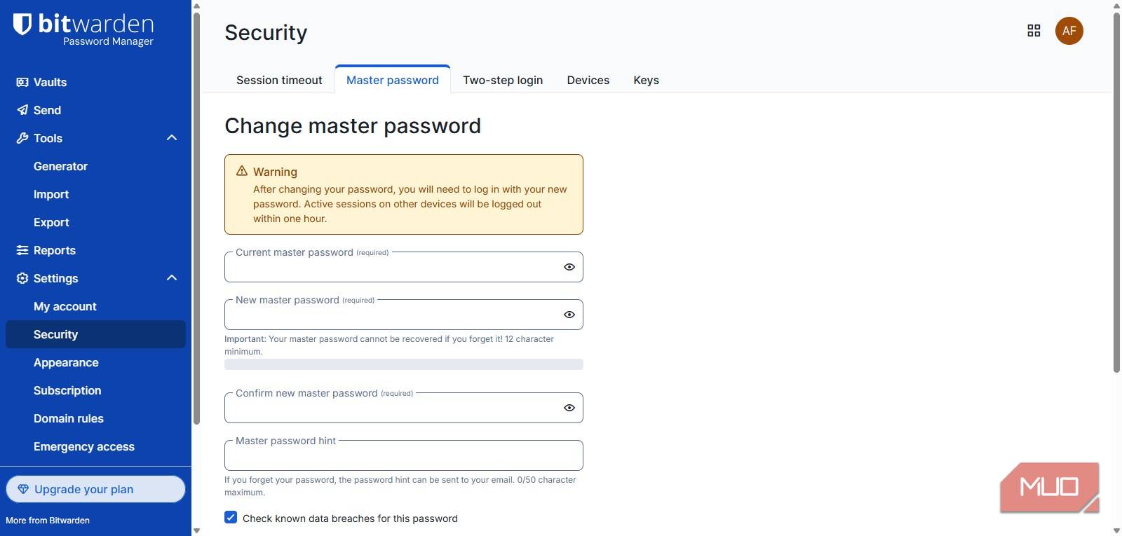 به‌روزرسانی رمز اصلی در Bitwarden