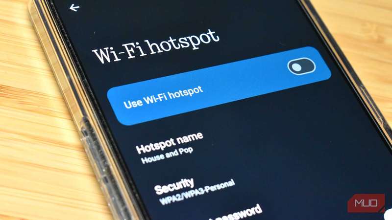 استفاده از نقطهٔ دسترسی Wi‑Fi در صفحهٔ گوشی هوشمند