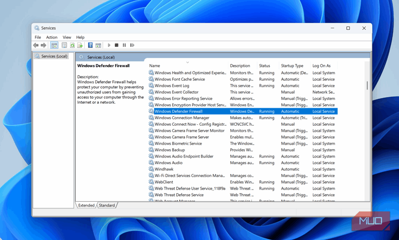 سرویس فایروال Windows Defender بر روی دسکتاپ