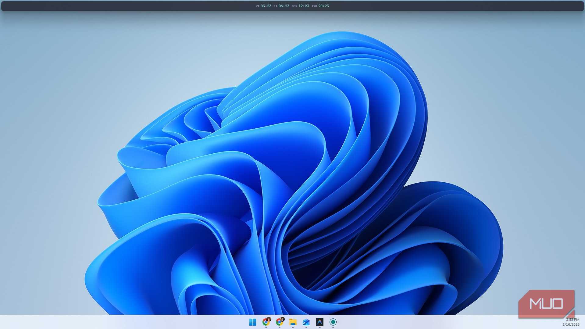 نوار ثانویه YASB در ویندوز ۱۱ نمایش مناطق زمانی مختلف