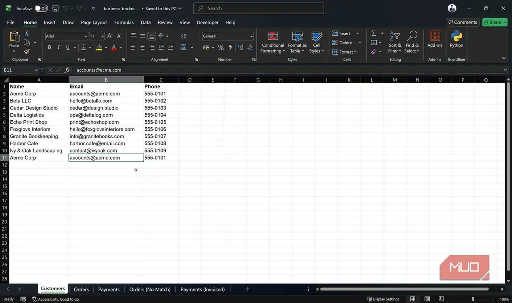 نمای زبانه مشتریان در فایل Excel با دادههای ثبتشده