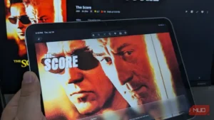 برنامه Moonfin برای پخش Jellyfin روی آیپد