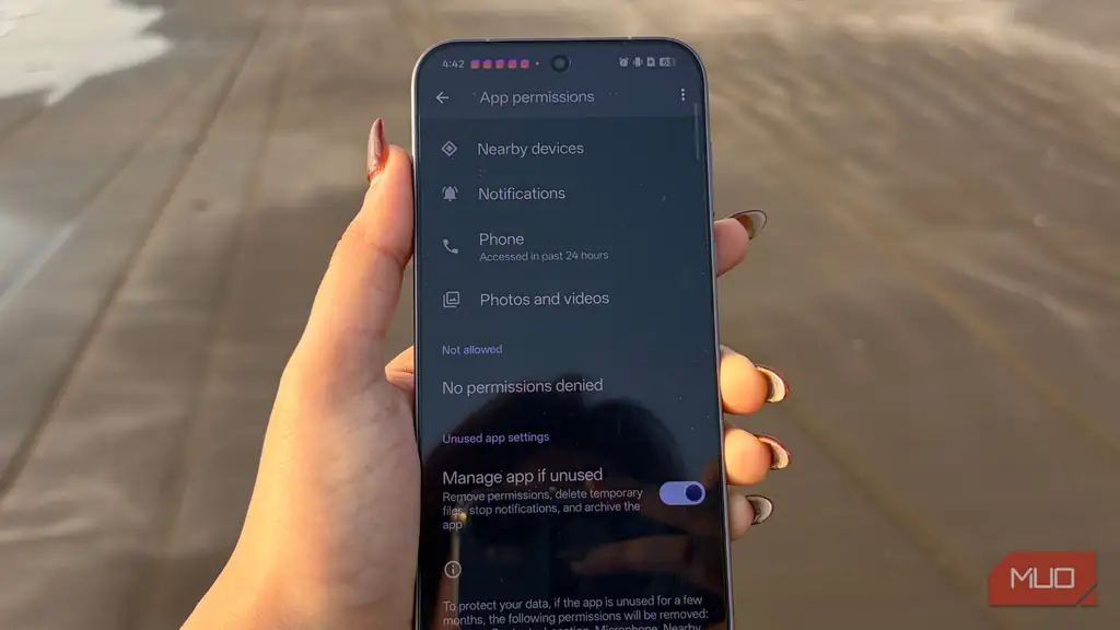 غیرفعال کردن قابلیت خواب برنامه‌ها (App Hibernation) در اندروید برای بازگرداندن اعلان‌های فوری