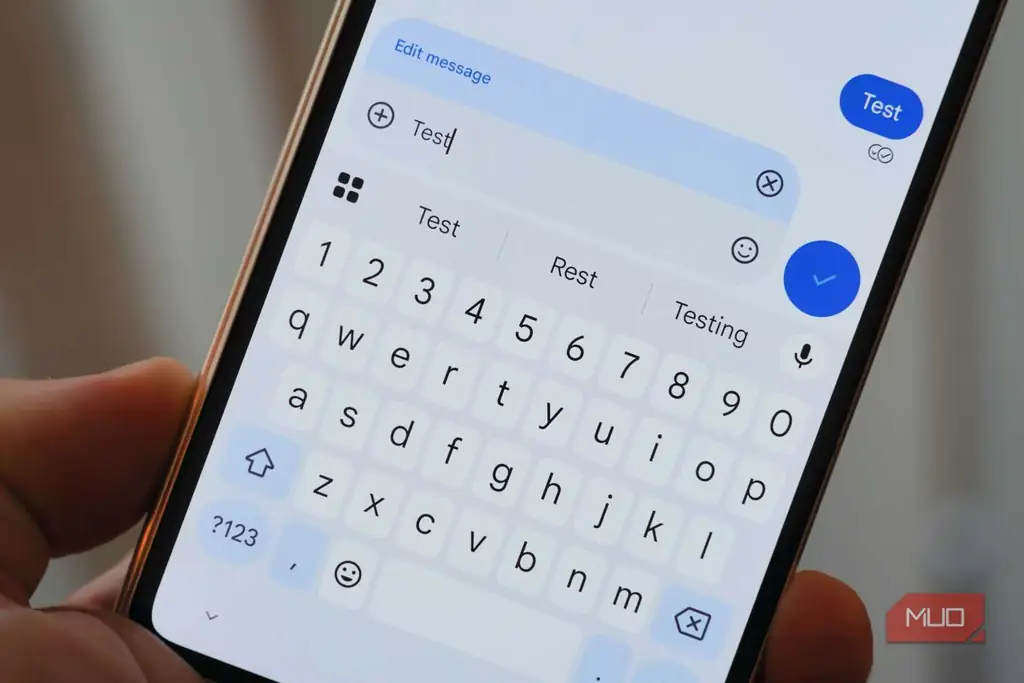 ویرایش یک پیام ارسالشده با RCS در Google Messages