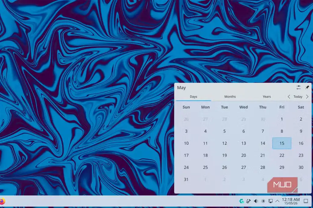 تقویم KDE در محیط دسکتاپ لینوکس.