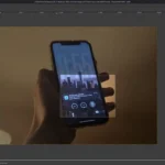 محیط GIMP با یک تصویر iPhone بازشده برای ویرایش.
