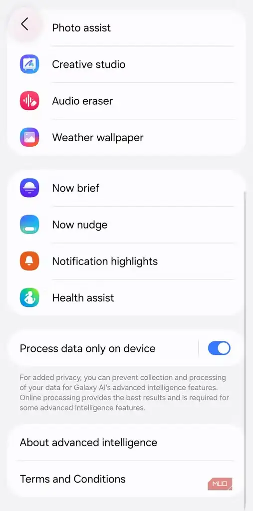 صفحه پردازش روی دستگاه در تنظیمات Galaxy AI گوشی Samsung.