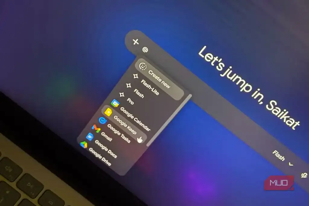 نمایی از گردشکار Gemini و Google Keep در یک محیط بهرهوری.