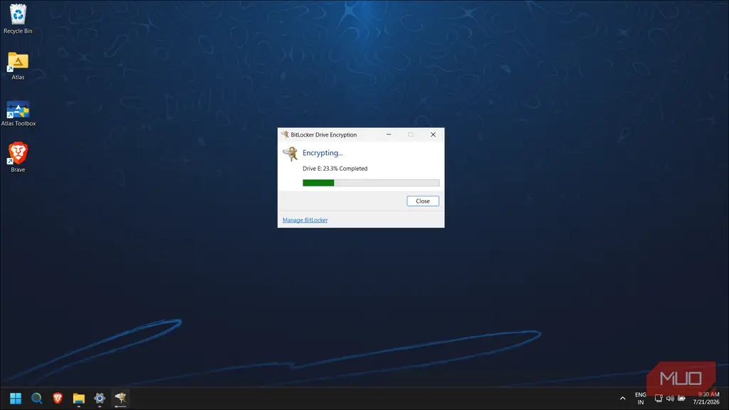 نوار پیشرفت رمزگذاری BitLocker در ۲۳ درصد تکمیل شده