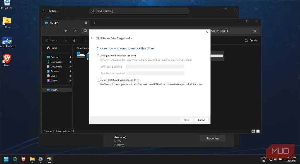 دیالوگ BitLocker با گزینه استفاده از رمز عبور برای باز کردن قفل درایو