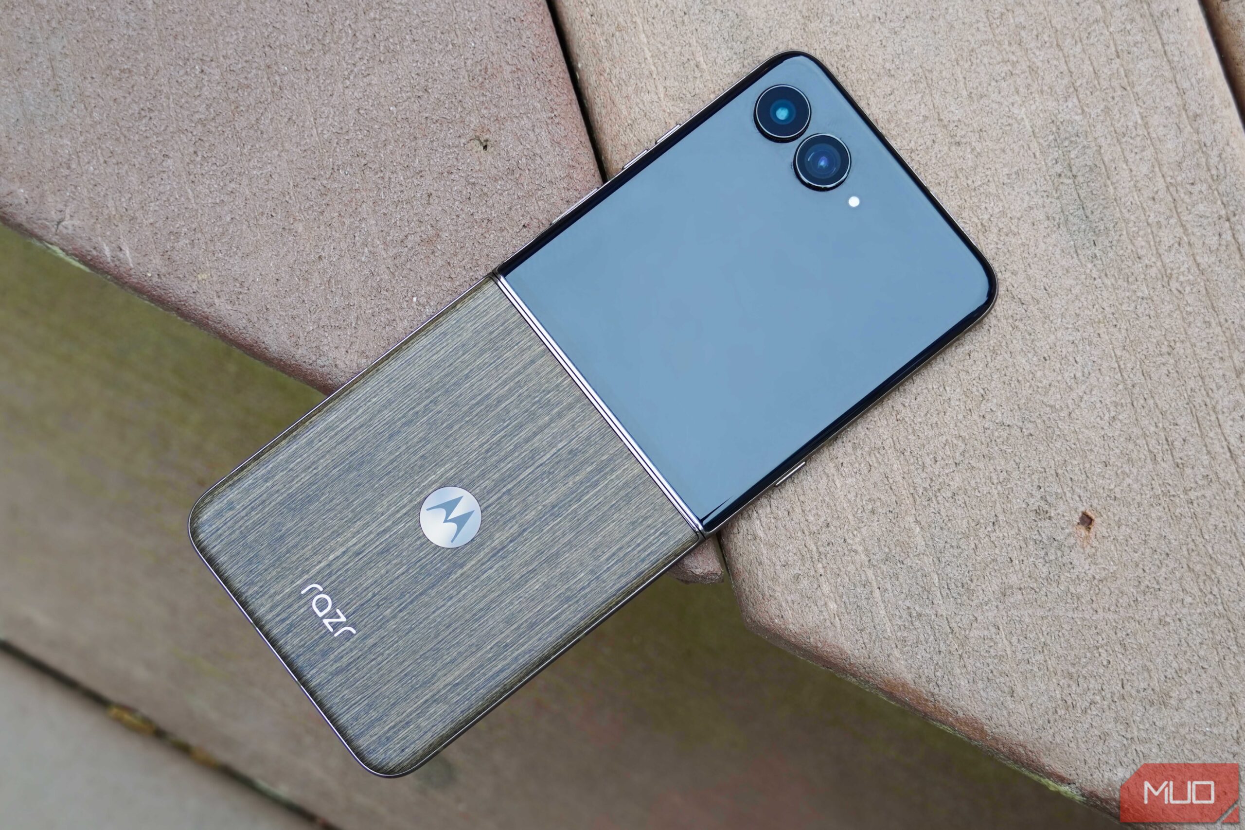تصویری از The back of the Motorola Razr Ultra 2026.