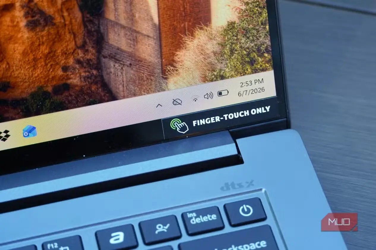 برچسب فقط لمسی روی صفحهٔ Acer Swift X 14
