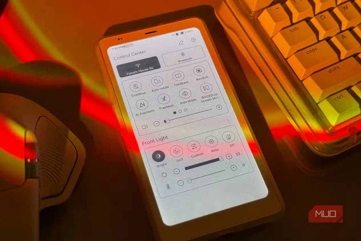 مرکز کنترل Boox Palma 2 Pro