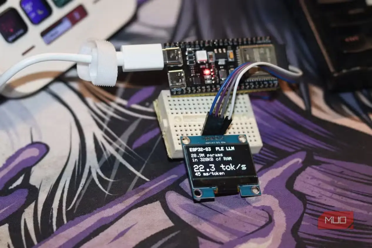 برد ESP32 همراه با نتایج آزمون هوش مصنوعی