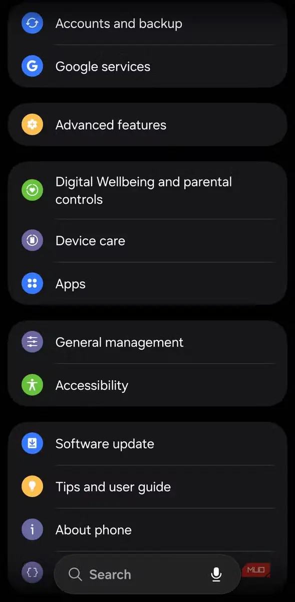 منوی تنظیمات سامسونگ شامل About phone