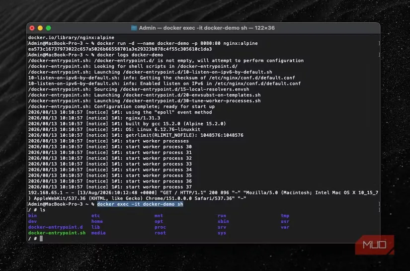 Docker exec امکان اجرای فرمانها را درون یک کانتینر Docker فراهم میکند.