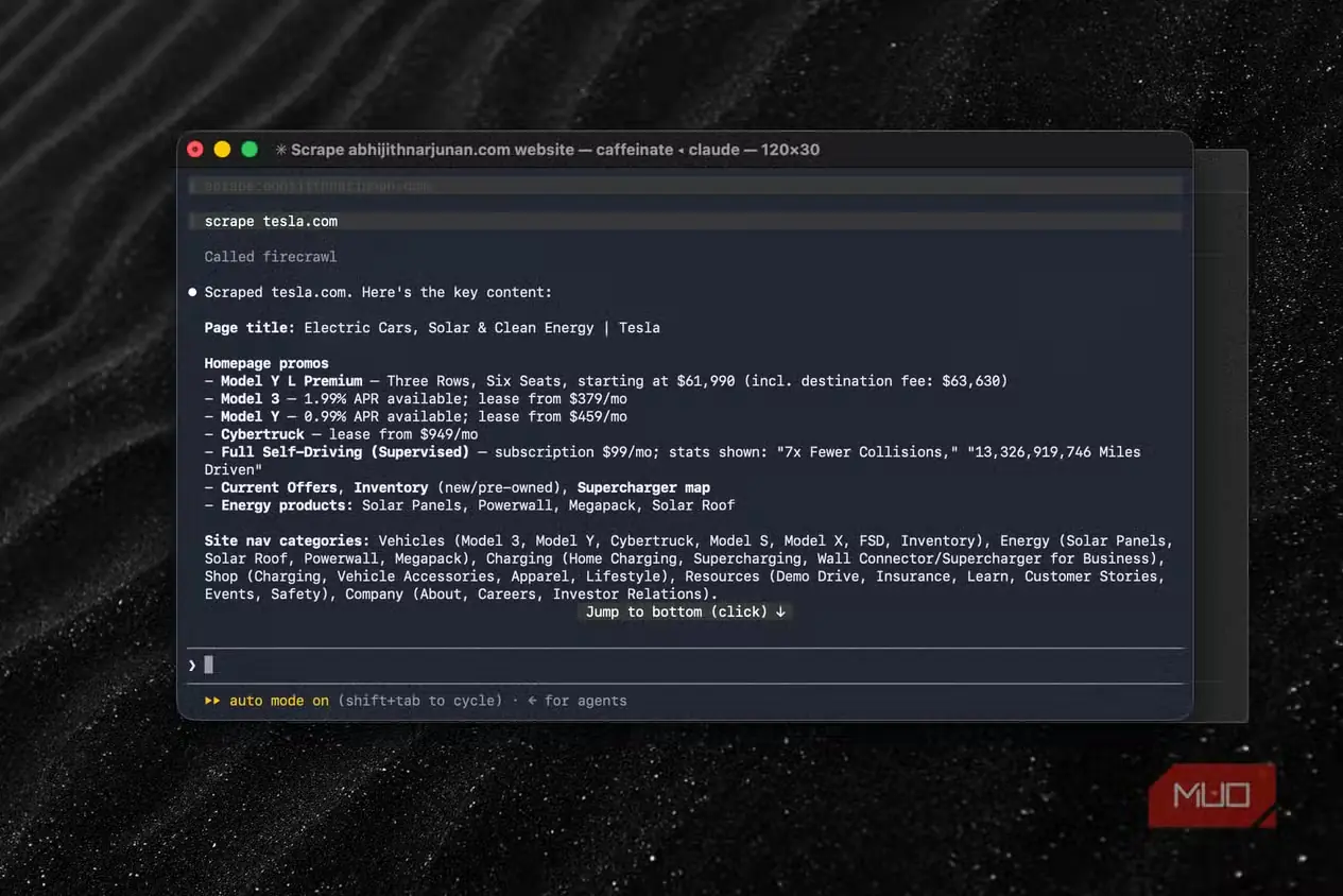 Claude Code در حال نمایش نتایج استخراج داده با Firecrawl