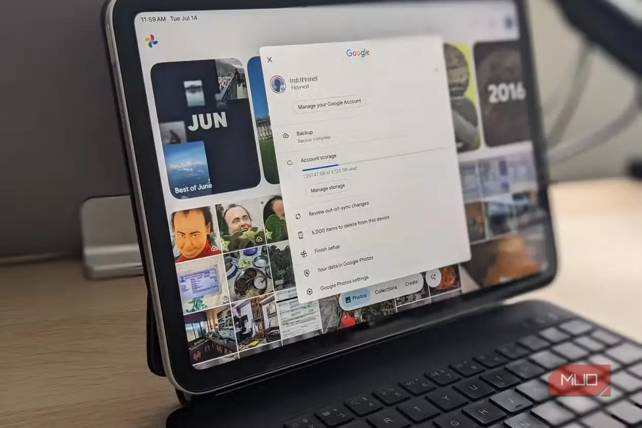 Google Photos همراه با پنجره تنظیمات فضای ذخیرهسازی