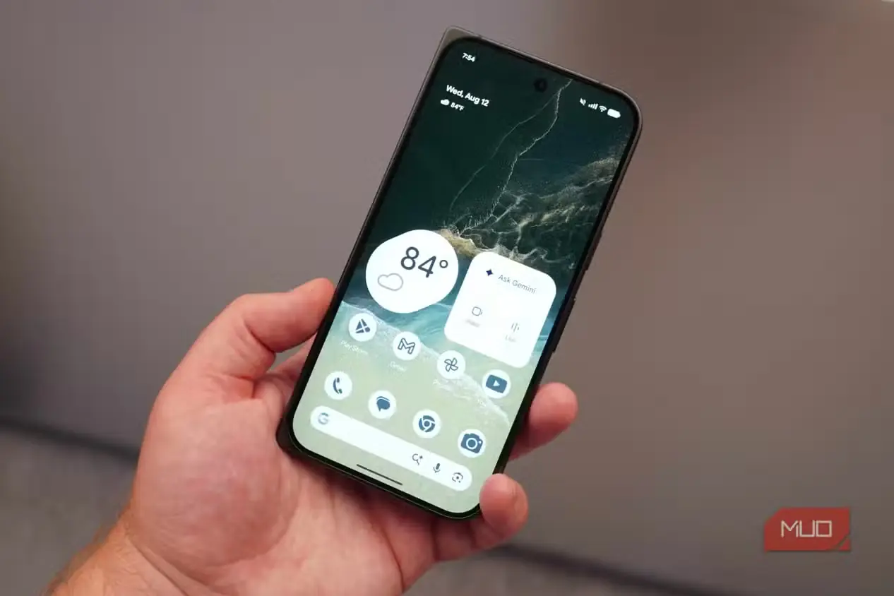 نمایشگر بیرونی Google Pixel 11 Pro Fold