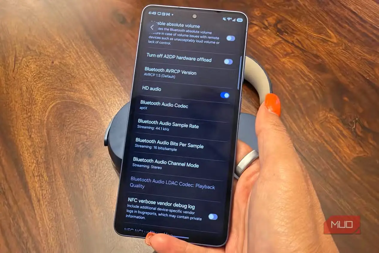 حالت برنامهنویس روی گوشی سامسونگ Galaxy S26 Ultra با نمایش انتخاب کدک صوتی بلوتوث