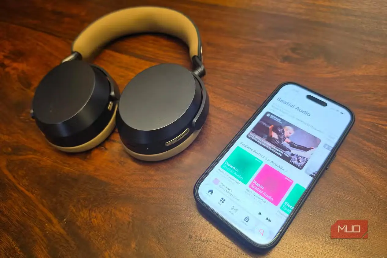 هدفون Sennheiser Momentum 5 با برنامه Apple Music