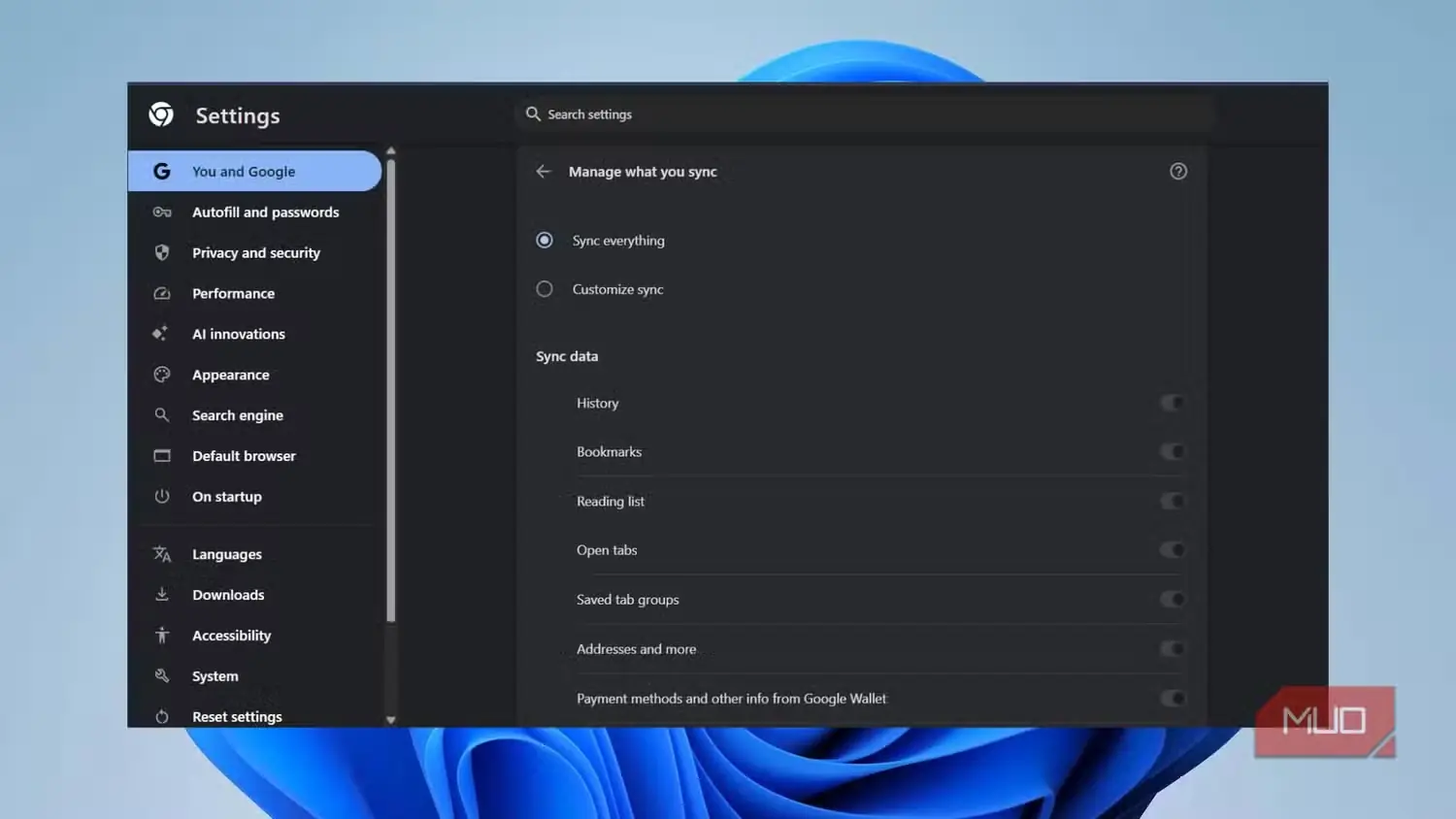 صفحه تنظیمات همگامسازی Chrome با گزینه رادیویی Sync everything انتخابشده