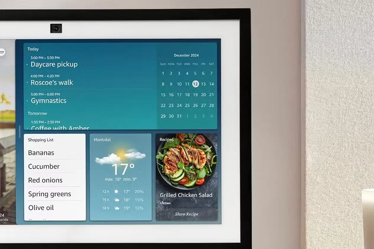 نمای گوشهای Amazon Echo Show نمایش تقویم، وضعیت هوا، فهرست خرید و دستور غذا