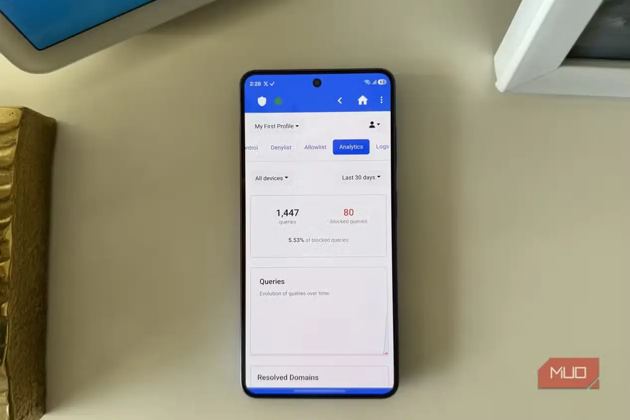 صفحهٔ اصلی برنامهٔ NextDNS Manager روی تلفن Android