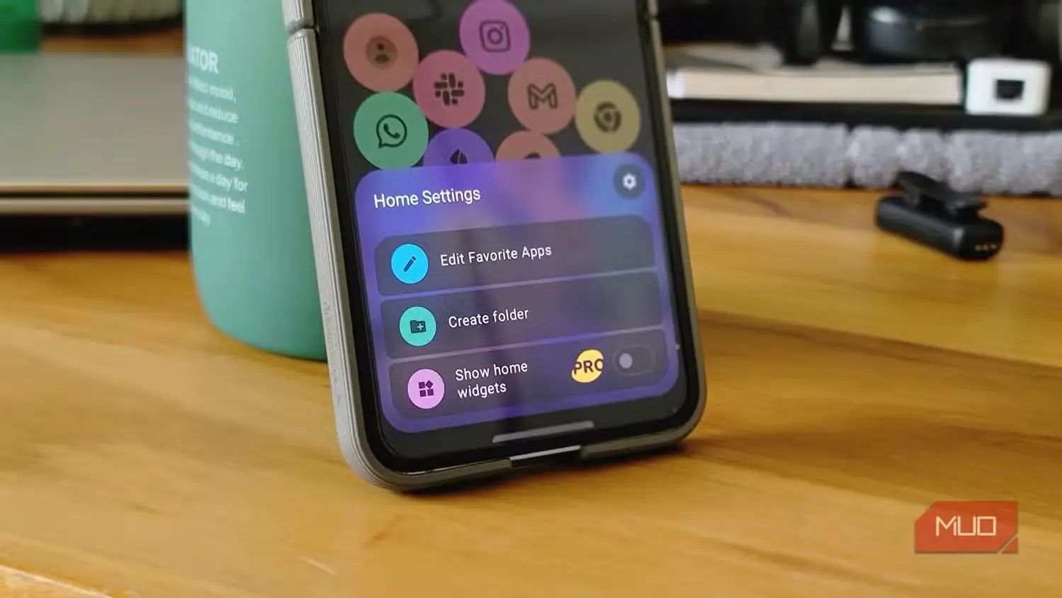 منوی تنظیمات خانه در Mango Launcher بر روی Samsung Galaxy Z Flip 6-1.