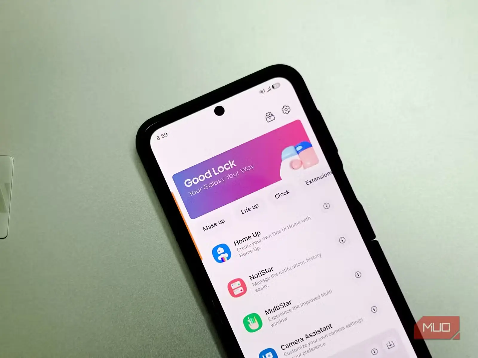 اپلیکیشن Good Lock باز روی گوشی سامسونگ Galaxy Z Flip 6
