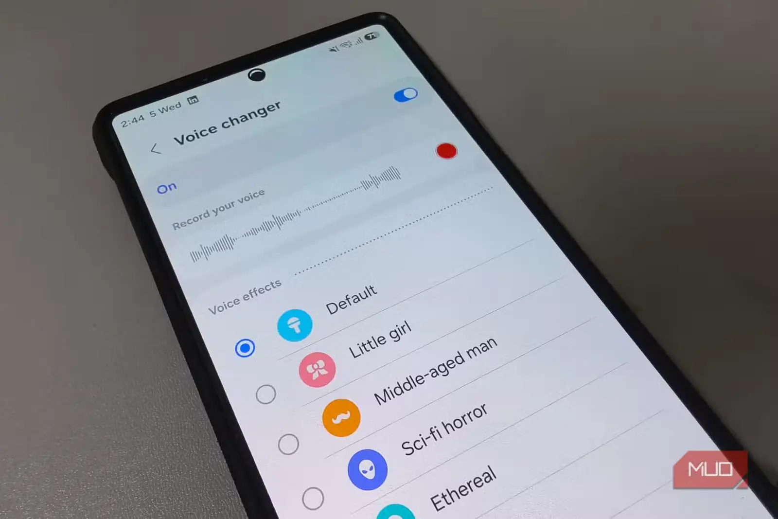 پیش‌تنظیم‌های تغییر صدا در دستیار صدا روی گوشی Galaxy