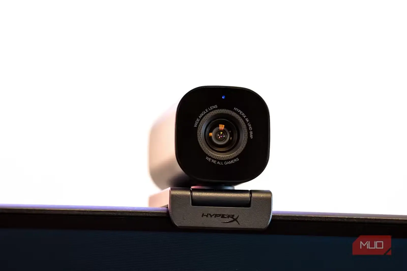نمای جلویی وبکم HyperX Vision S