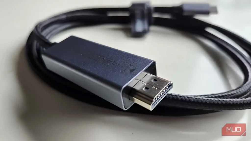 آن کابل ۲۰۰ دلاری HDMI به شما تصویر بهتری نمی‌دهد