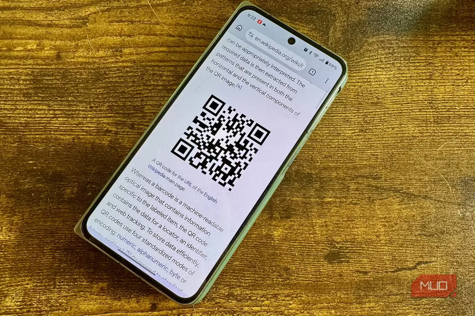 کد QR روی گوشی اندروید