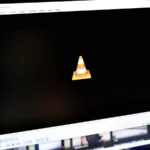 VLC یک کارساز پخش جریانی تمام‌عیار را پشت دکمهٔ پخش پنهان کرده است
