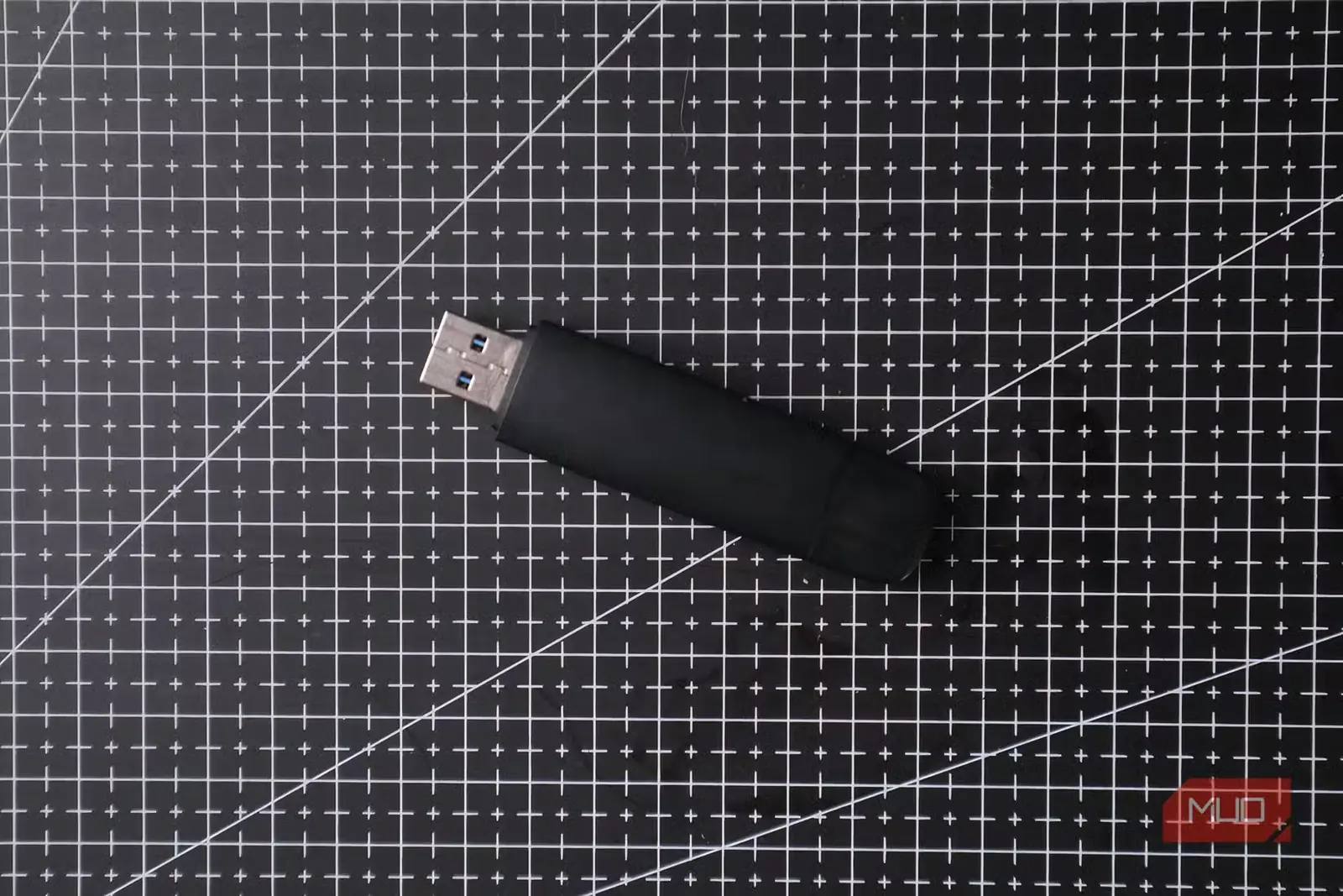فلشدرایو USB برای تعمیر رایانه