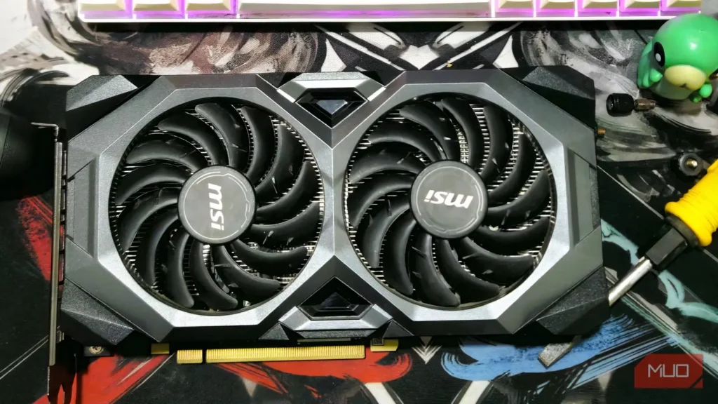 این تنظیم مخفی AMD به کارت گرافیک پیرمن من جان تازه‌ای بخشید
