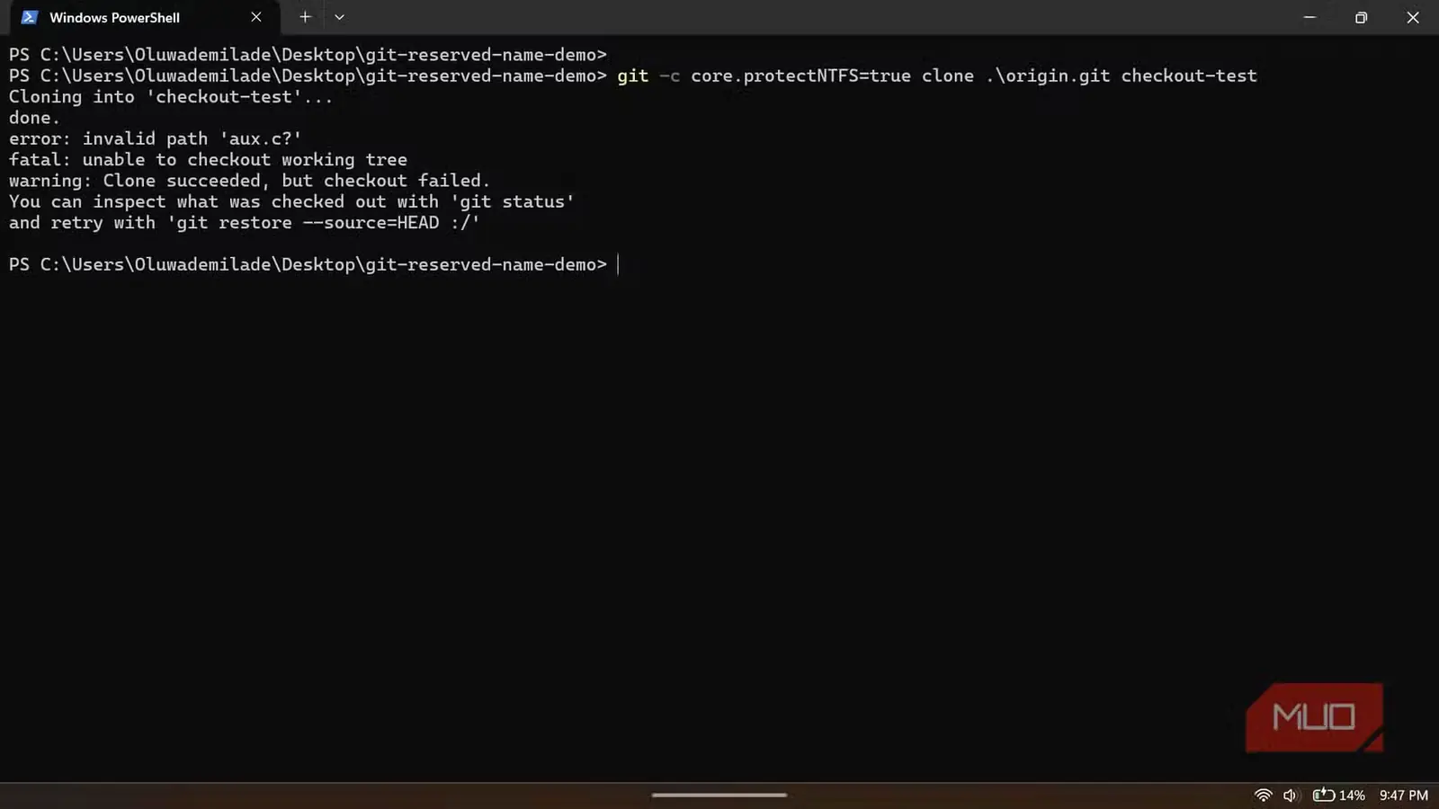 Windows PowerShell که پیام خطای git clone را نشان میدهد