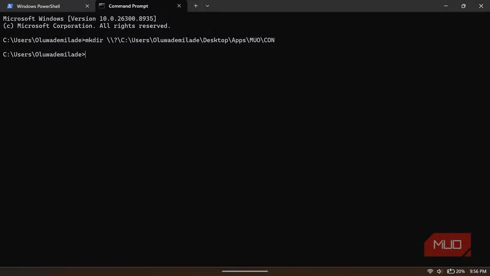 خط فرمان Windows در حال اجرای فرمان نمایش محتویات پوشه