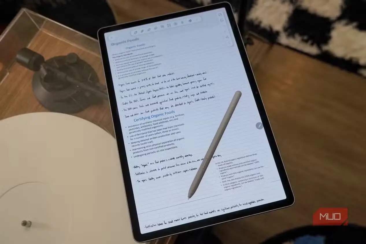 برنامه Notability روی یک تبلت Android