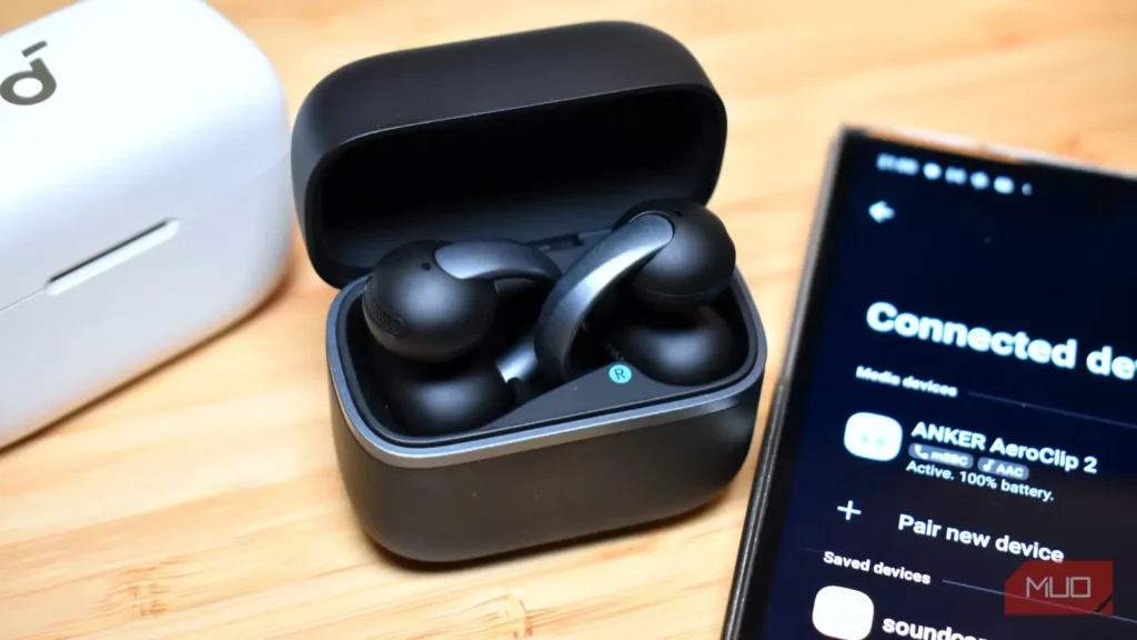 Anker برای اثبات صدای ایربادمانند AeroClip 2، گوش‌های ۲٬۰۰۰ نفر را اندازه گرفت و مرا قانع کرد