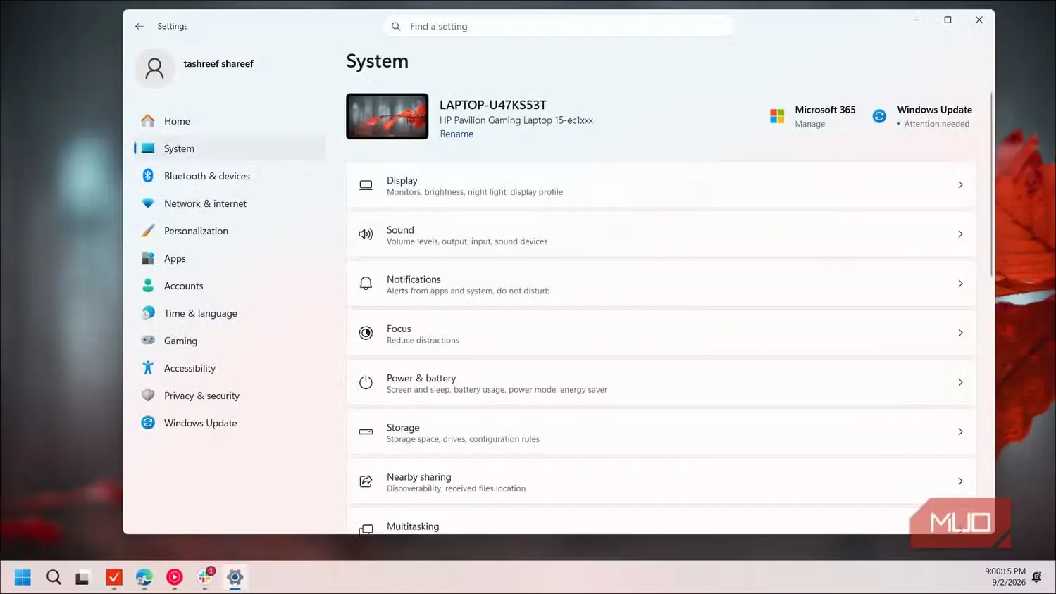 گزینههای پیکربندی نمایشگر در تنظیمات سیستم Windows روی لپتاپ گیمینگ HP Pavilion