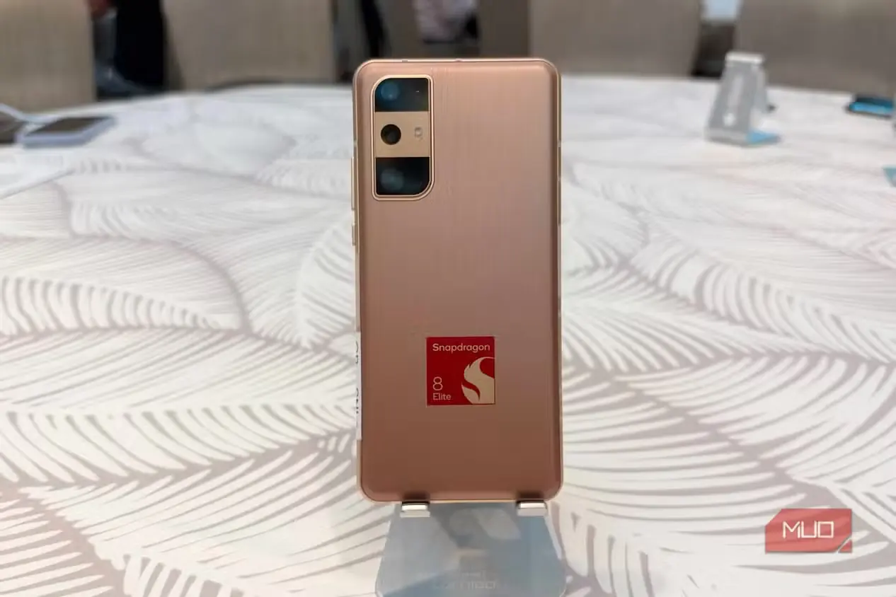 دستگاه مرجع مجهز به Snapdragon 8 Elite Extreme Gen 6