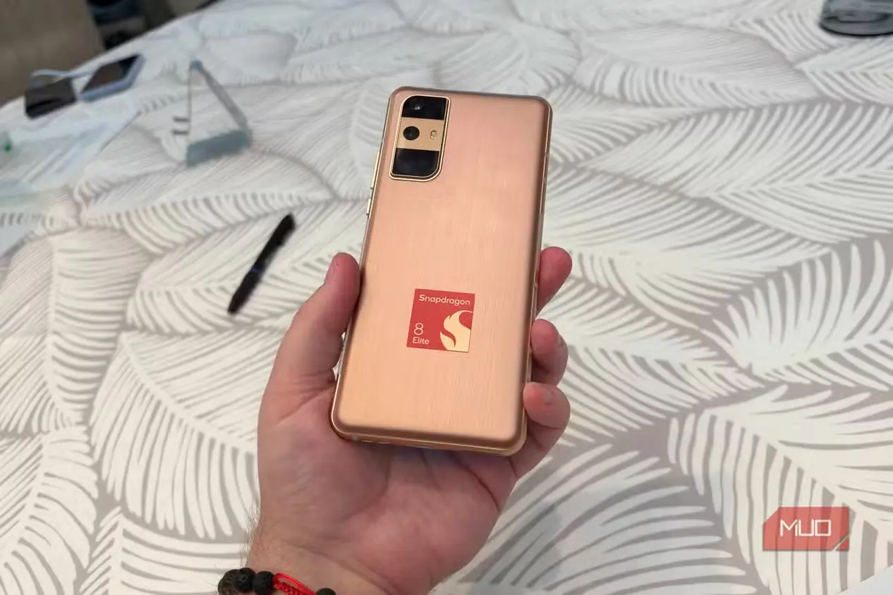 دستگاه مرجع مجهز به Snapdragon 8 Elite Extreme Gen 6