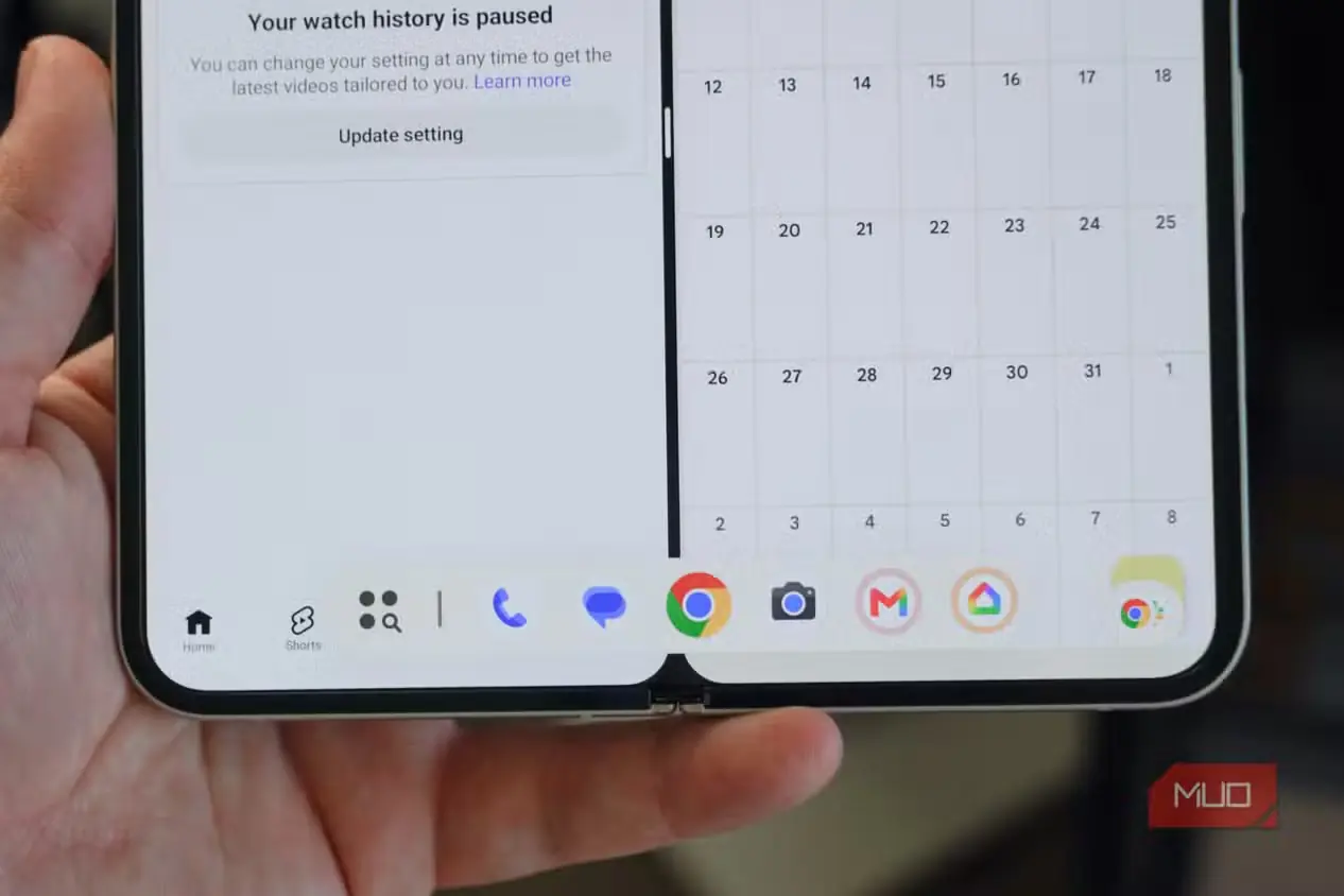 نوار وظیفهٔ حبابدار در Pixel 9 Pro Fold