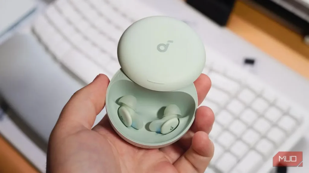 استفاده از ایربادهای مخصوص خواب در تخت‌خواب؛ برتری آن‌ها بر AirPods از 3 جهت