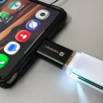 استفاده از کارت‌های microSD در گوشیِ بدون شیار microSD